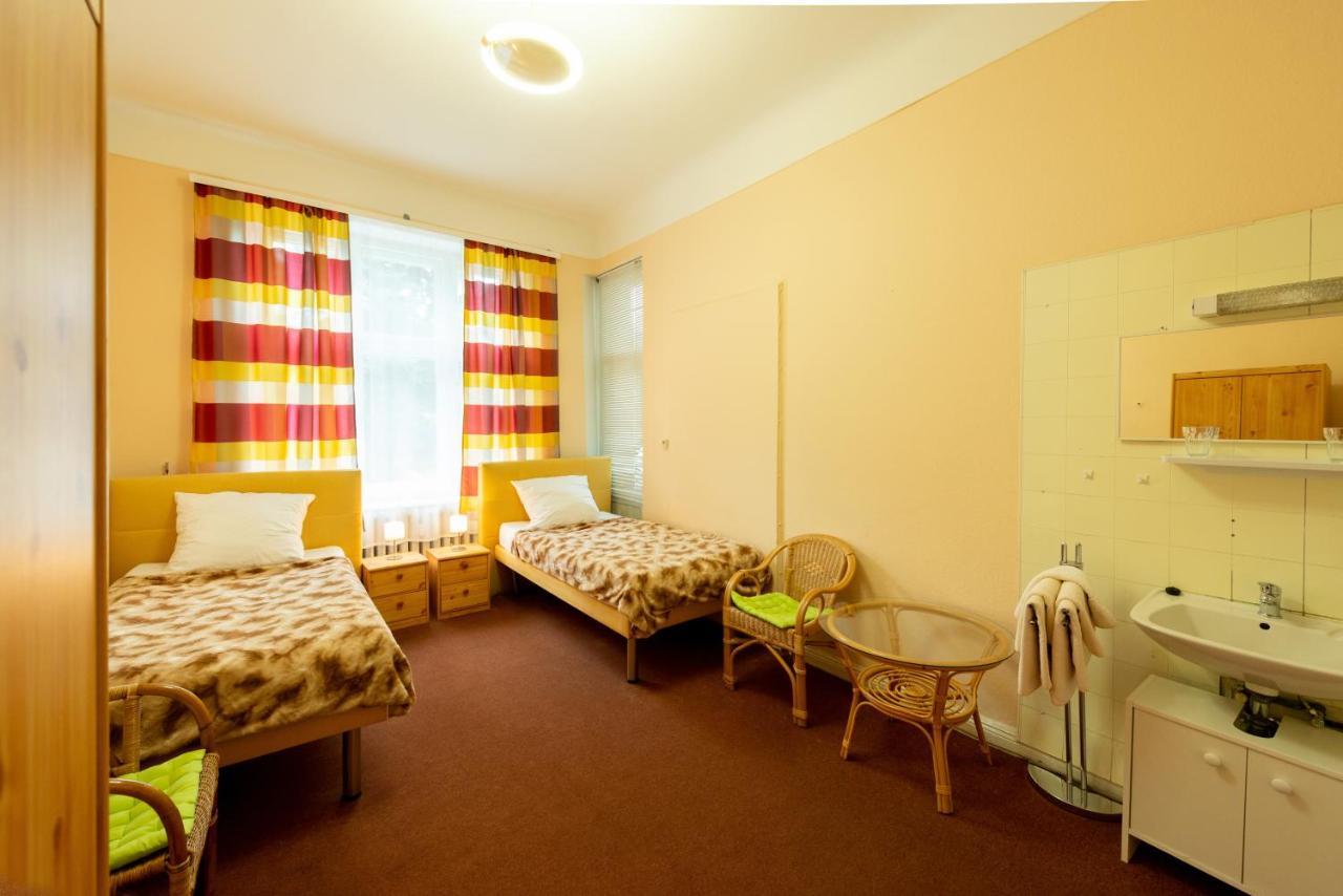 Hotel Pension Dahlem Berlin Exterior foto